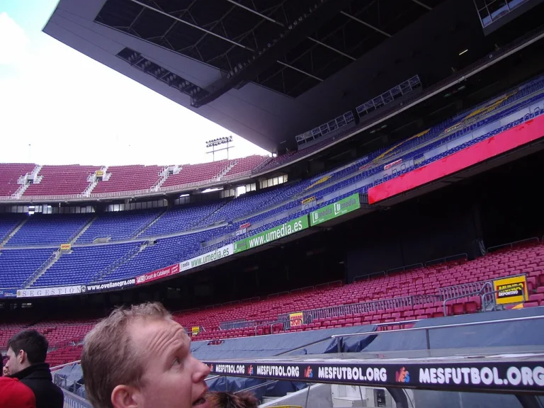 Vue des tribunes du Camp Nou en 2009