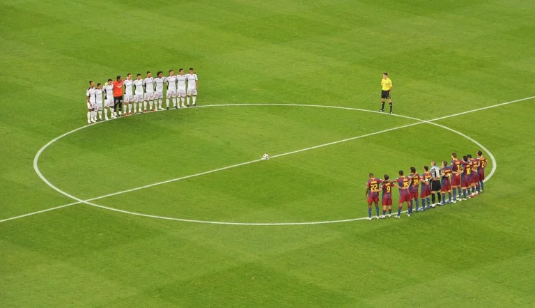 Pelouse du Camp Nou avant un match de championnat en 2010