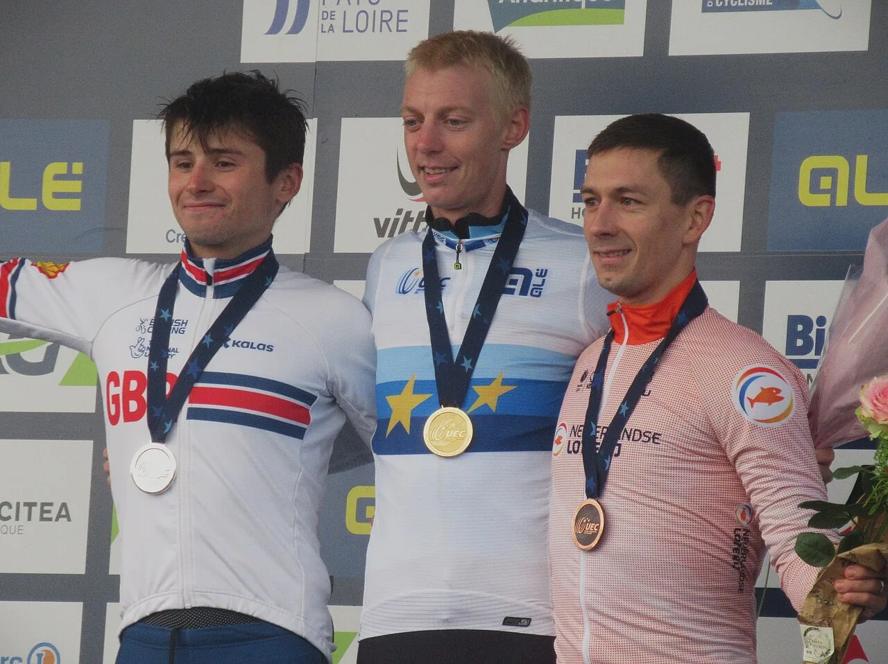Michael Vanthourenhout sur le podium européen à Pont-Château en 2023