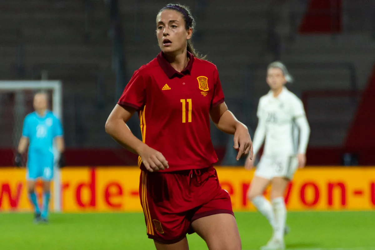 Alexia Putellas sous le maillot de l’Espagne