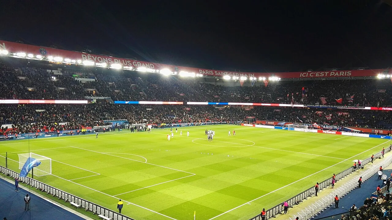Vue du Parc des Princes, stade du Paris Saint-Germain